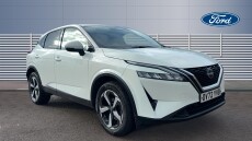 Nissan Qashqai 1.3 DiG-T MH N-Connecta 5dr Petrol Hatchback